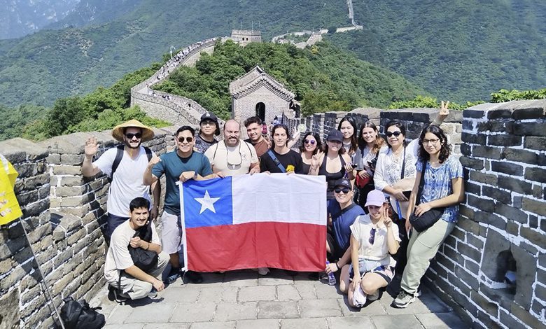 Estudiante de Puerto Montt viajó a China con beca del Instituto Confucio UST